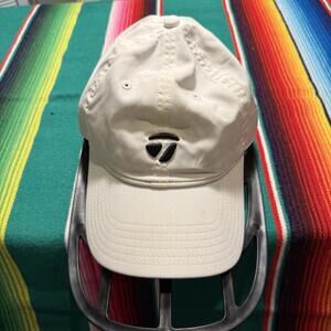 TaylorMade Lifestyle TBug White Adjustable Golf Sports Hat/Cap Mens Size OSFA